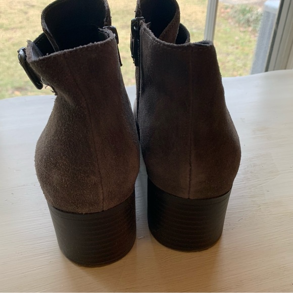 Naturalizer Drewe Suede Ankle Boots Taupe Size 10M Only Worn Once - Picture 3 of 8